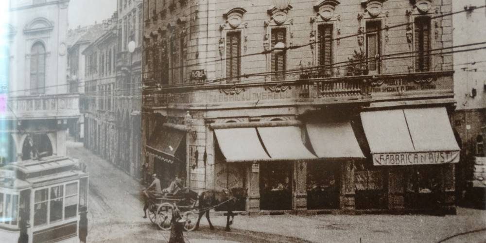 Via Broggi in una fotografia d'epoca, inizio Novecento